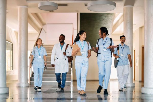 10 Great Grants for Nursing School