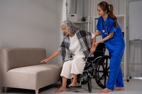 Managing Transition of Care for Patients: 5 Best Practices