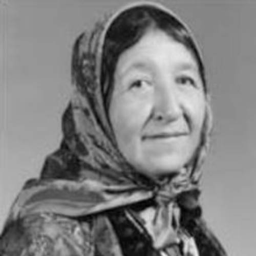 Susie Walking Bear Yellowtail.