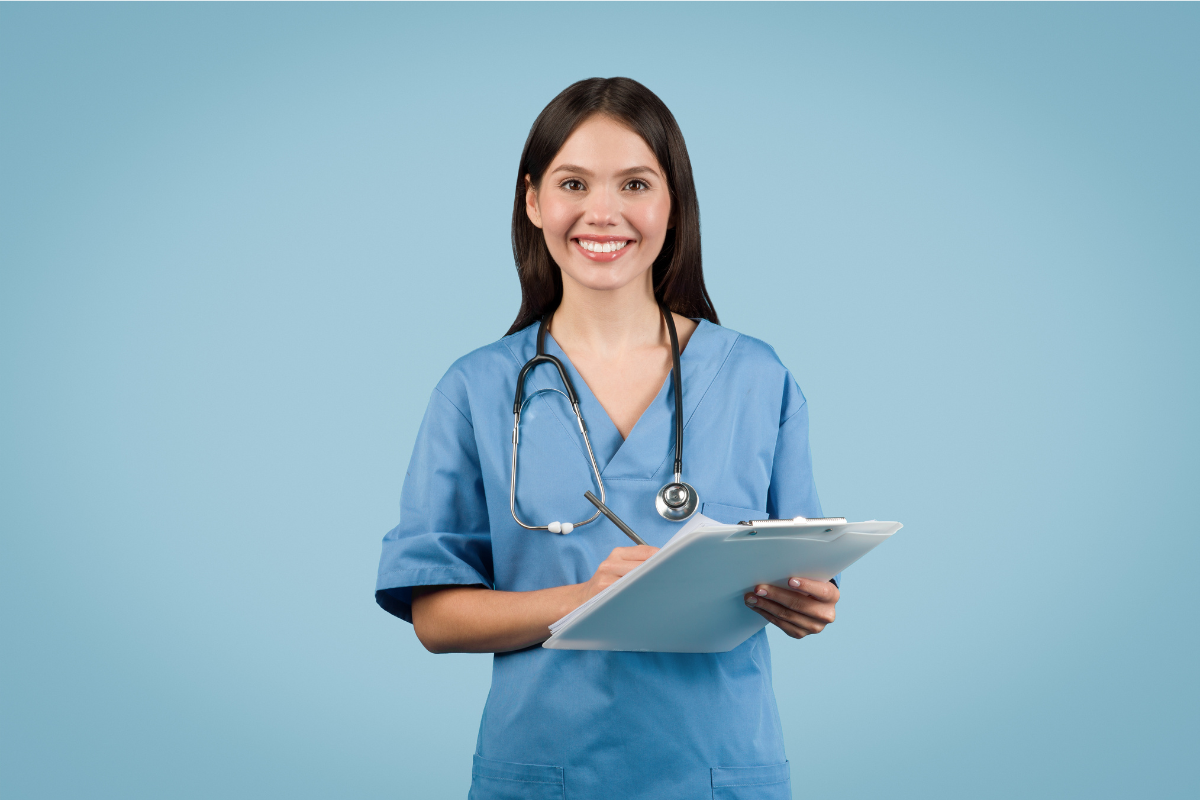 A nurse poses for a photo while discussing how to become an RN in Oklahoma.