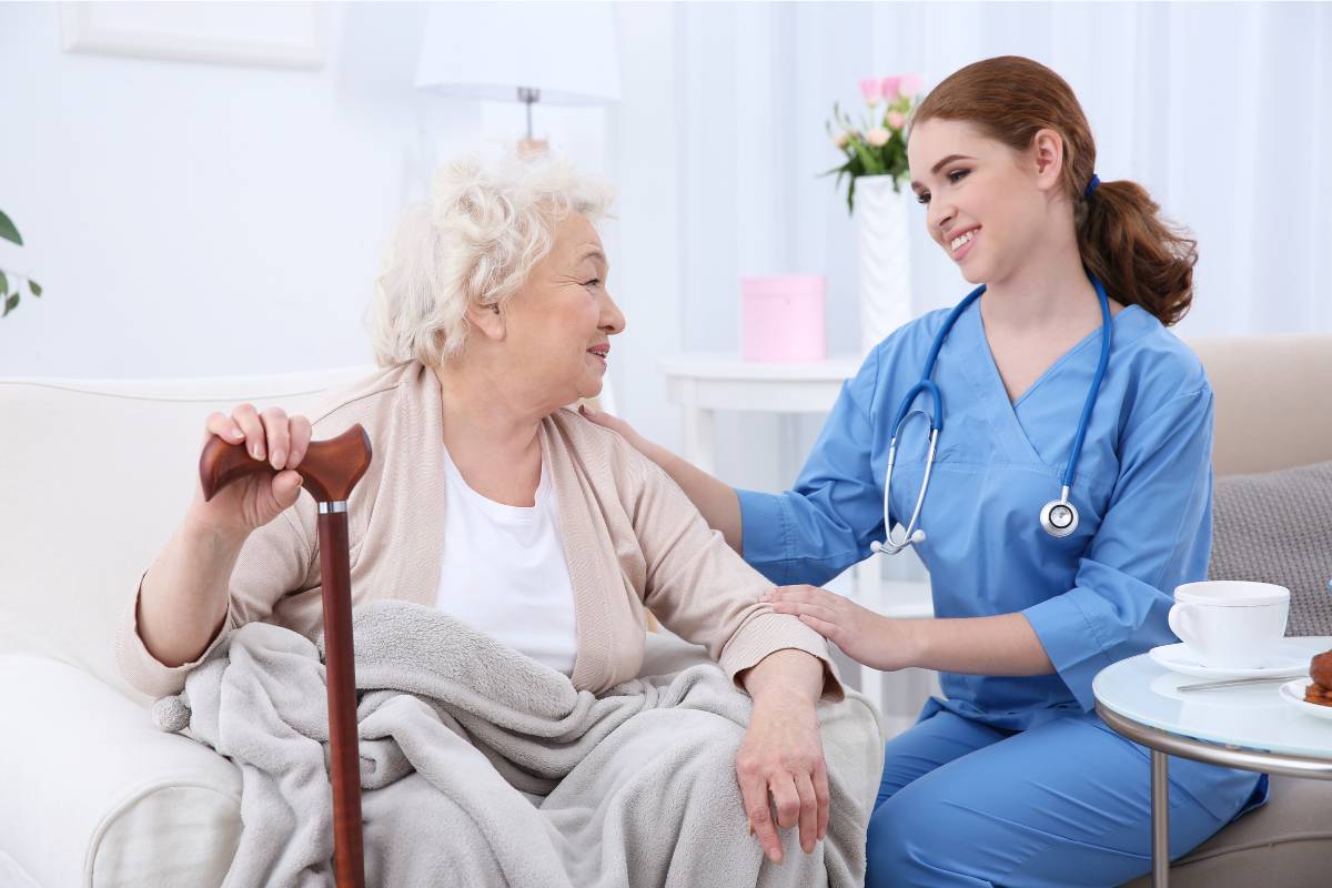 A nurse administers nursing interventions for a patient in a home care setting.